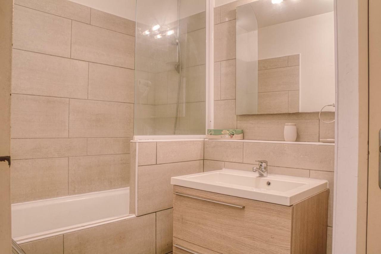 Bakkasab St Gilles Appartement Saint-Gilles-les-Bains Buitenkant foto